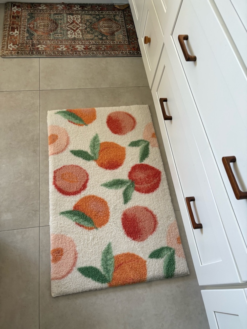 Peach Bath Mat - White/Orange/Green - Picture 3 of 5